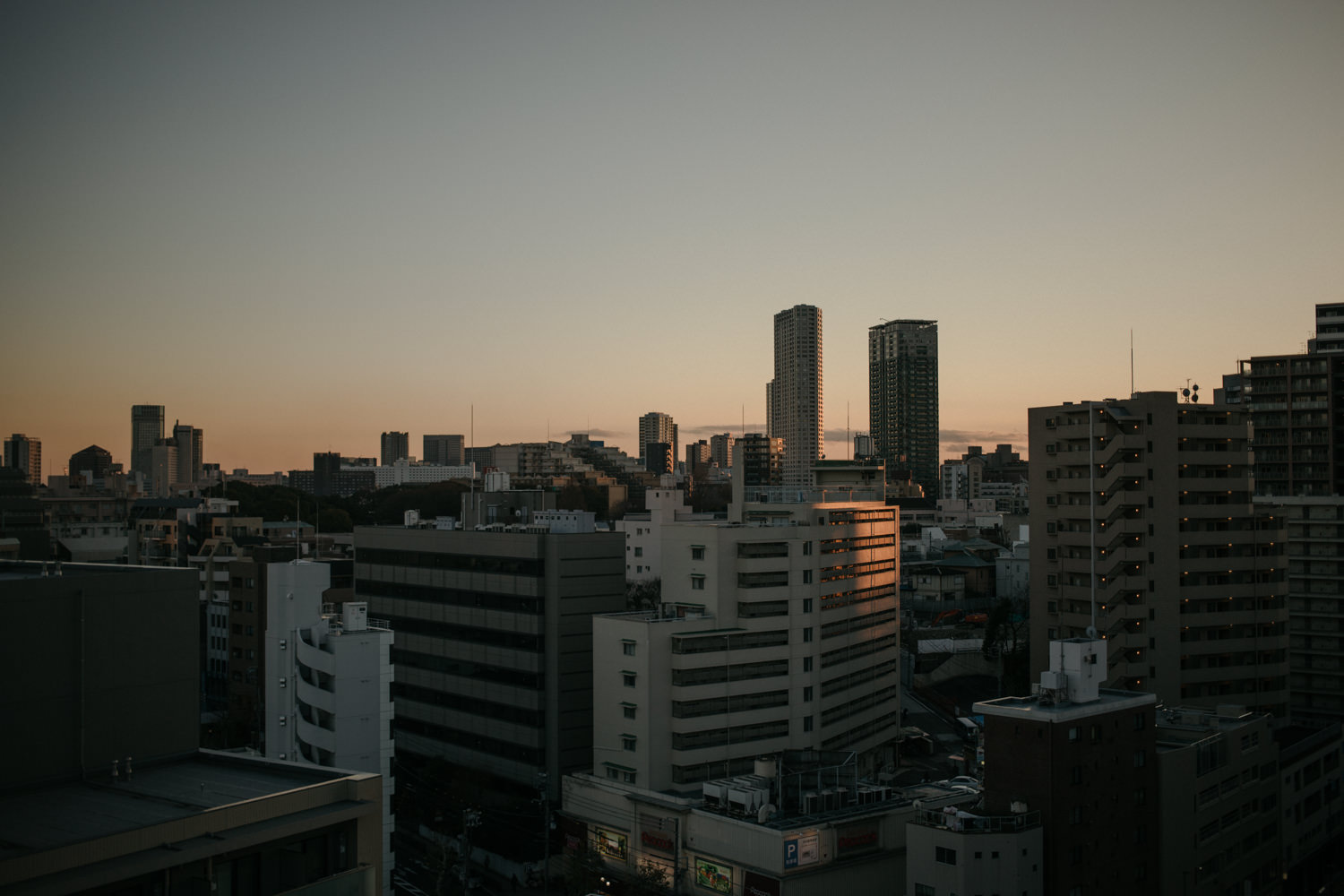 Tokyo photographed by Yann Audic